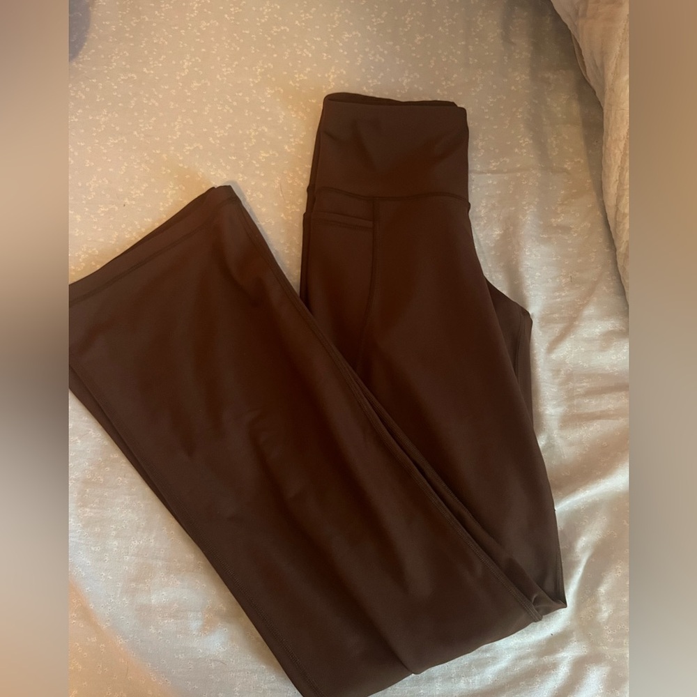 Old Navy flare leggings